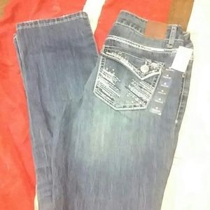 Maurices size 4 jeans